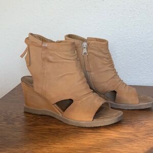 Miz Mooz wedge sandals